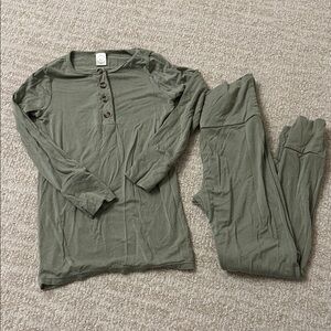 Lou Lou and company toddler pajama set